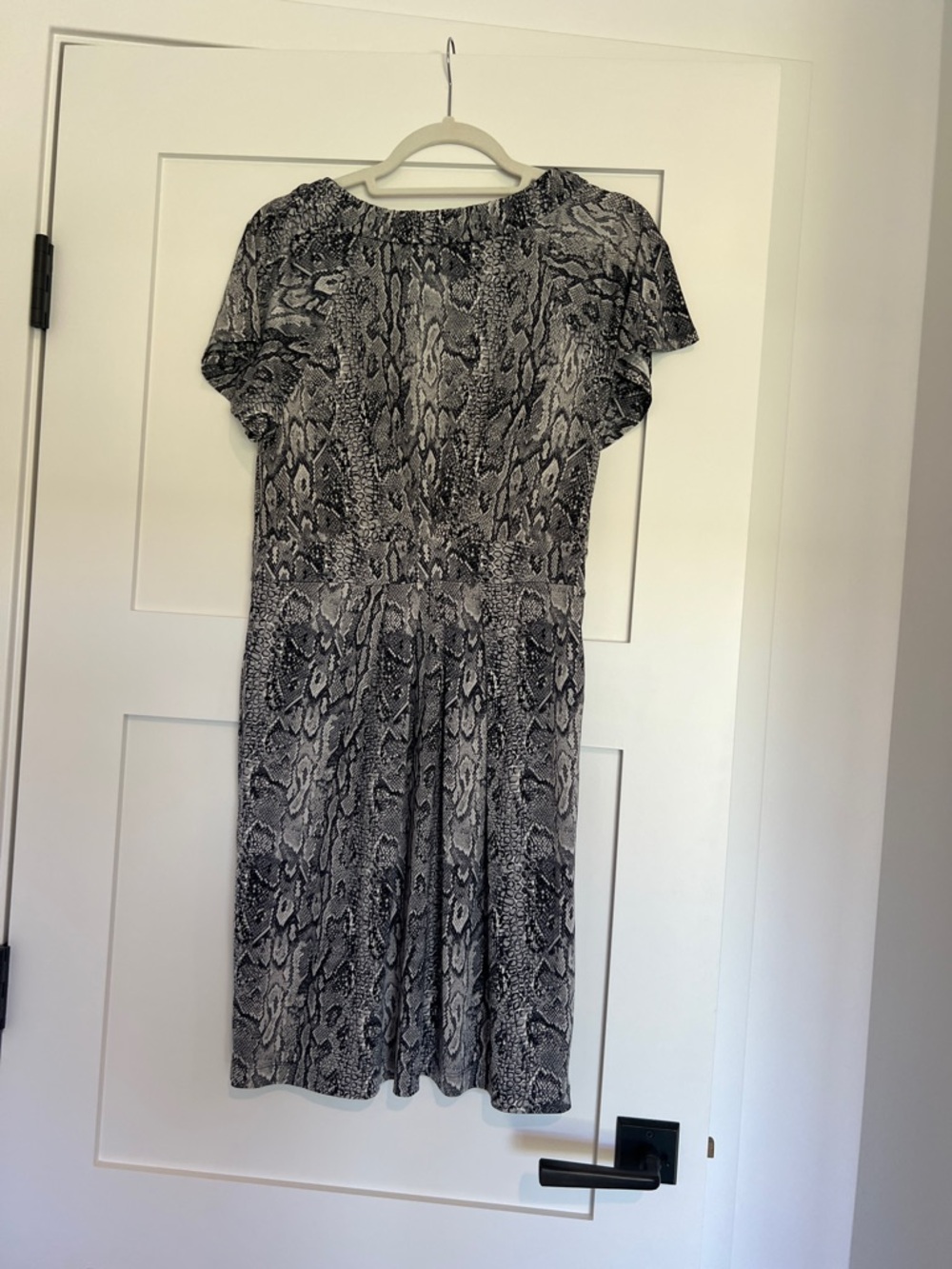 BCBGMaxAzria Black & White Snake Print knee length dress - Picture 4 of 4